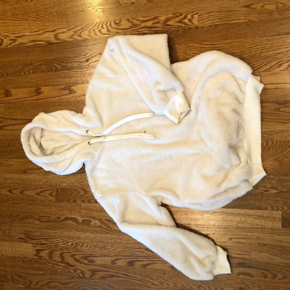 White fuzzy sweatshirt